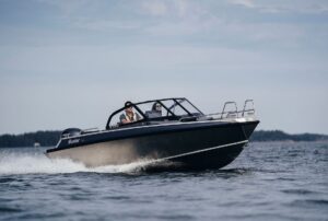 BUSTER XL motorový člun hliníkový - 6,05 m - Obrázek 3