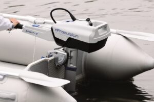 EPROPULSION SPIRIT 1.0 PLUS - dlouhá noha, ruční řízení, baterie (3 HP) - Obrázek 4