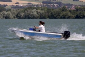 MARINE 400SC hliníkový člun - 3,99m, 115kg - Obrázek 4