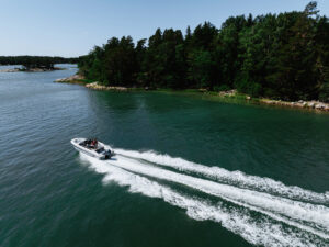 YAMARIN 59 BR 2024 + YAMAHA F115LB - Obrázek 6