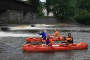 ŽELEZNÝ SAMBA 4.5  - Plastové kánoe - Obrázek 3