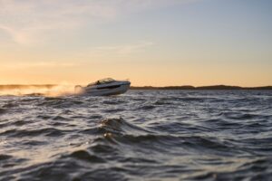 YAMARIN 67 DC 2023 motorový člun - Obrázek 6