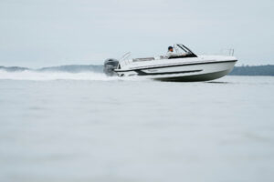 YAMARIN 59 SC 2024 motorový člun + YAMAHA F115LB - Obrázek 4