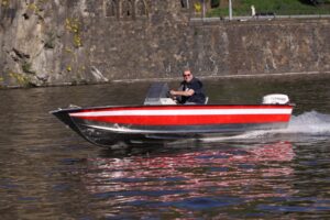 MARINE 500 F HD SC hliníkový člun - 5,0m, 295kg - Obrázek 5