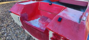 Laminátový motorový člun 4,5 m - Obrázek 5