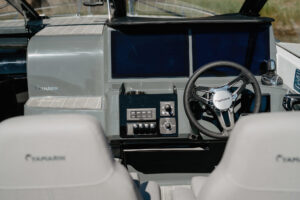 YAMARIN 88 DC 2024 + YAMAHA XF425XSA2 - Obrázek 17