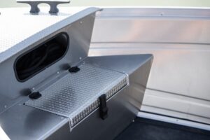 BUSTER L1 motorový člun s boční konzolou - 5,13m - Obrázek 6