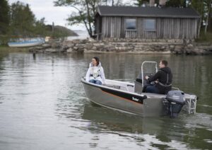 BUSTER S1 motorový člun s boční konzolou - 4,43m - Obrázek 6