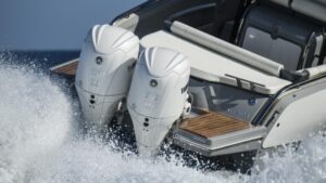 YAMAHA FL250 XS2 (SBW) závěsný lodní motor bílý - délka hřídele 25 palců/63,5 cm (opačná rotace vrtule) - Obrázek 6