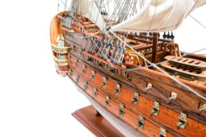 Model plachetnice ROYAL LOUIS - 75 cm - Obrázek 4
