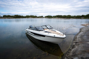 YAMARIN 63 DC 2024 + YAMAHA F150XCB - Obrázek 6