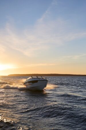 YAMARIN 67 DC 2023 motorový člun - Obrázek 7