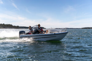 YAMARIN 46 SC 2024 + YAMAHA F50 HETL - Obrázek 7