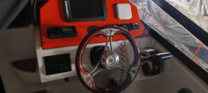 BARRACUDA 585 DC motorový člun s motorem SUZUKI DF 150 - r.v.2022 - Obrázek 6