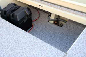 MARINE 500 Fish DLX hliníková loď - 5,00m, 298kg - Obrázek 8