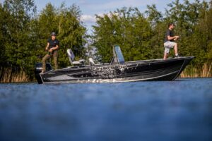 MARINE 550 Fish SC DLX hliníkový člun - 5,50m, 453kg - Obrázek 7