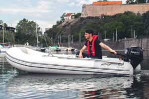 Závěsný lodní motor Tohatsu MFS 9,8B EFL - Obrázek 7