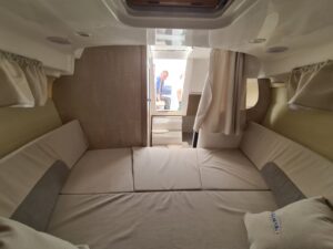 ITALMAR CABIN 23 motorový člun s motorem SUZUKI DF 225 - Obrázek 9