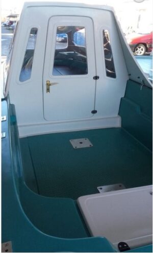 AQUA SYBB Rybářský člun TISZA TFBF-06 ze sklolaminátu s dvojitým dnem, s kabinou - 550x160x58cm - Obrázek 5