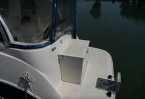 BAYLINER 2455 UZAVÍRÁ - Obrázek 5