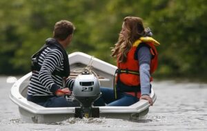 LODNÍ MOTOR HONDA BF 2,3 SCHU + olej zdarma - Obrázek 3