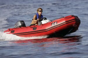 Nafukovací člun Bombard Commando C4 / 430 červený - Obrázek 6