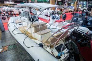 Bombard Sunrider 700 NEO nafukovací člun sv. šedý / pebble - Obrázek 9