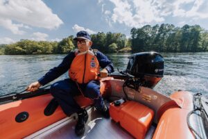 Závěsný lodní motor Tohatsu MFS 25D - Obrázek 6