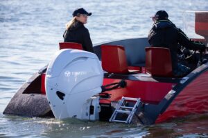 Tohatsu MFS 140AW ETUL závěsný lodní motor - Obrázek 5