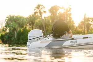 Závěsný lodní motor Tohatsu MFS 9,9 CYW S - Obrázek 4