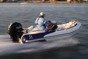 Tohatsu MFS 50A ETS závěsný lodní motor - Obrázek 6