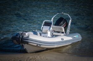 Gladiator Rib 470 AL nafukovací člun s hliníkovou podlahou a konzolí - šedý - Obrázek 7