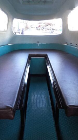 AQUA SYBB Rybářský člun TISZA TFBF-06 ze sklolaminátu s dvojitým dnem, s kabinou - 550x160x58cm - Obrázek 6