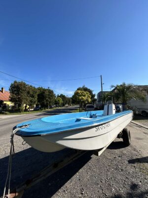 Rybářský člun TISZA TFB-06 s motorem Yamaha F 40 r.v.2022 - Obrázek 3