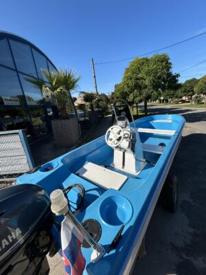 Rybářský člun TISZA TFB-06 s motorem Yamaha F 40 r.v.2022 - Obrázek 4