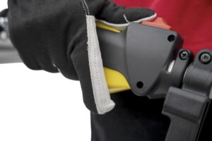 HONDA UMR 450 T vyžínač nesený na zádech, oblouková rukojeť, motor GX50 + olej zdarma - Obrázek 3