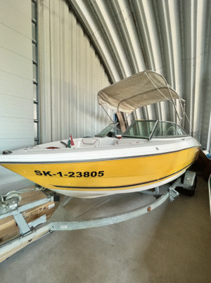 Motorový člun Monterey 180 FS (2005) s přívěsem - Obrázek 7